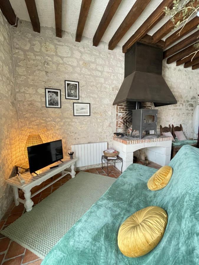 Le Relais, La Dormance, Le Bois Dormant Hotel Châteauvieux Exterior foto